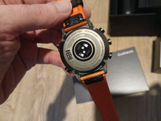 Garmin MARQ Commander Gen 2 Carbon Edition Kit