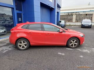 VOLVO V40 2.0 D2 KINETIC