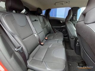 VOLVO V40 2.0 D2 KINETIC