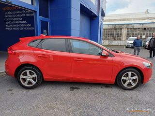 VOLVO V40 2.0 D2 KINETIC