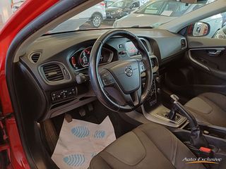 VOLVO V40 2.0 D2 KINETIC