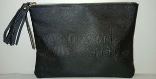 Lote 2 neceseres Think Pink y negro