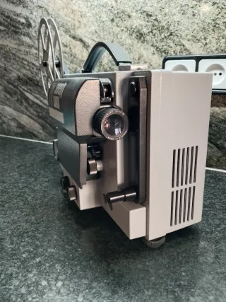 Proyector Cine Vintage 70 Sound