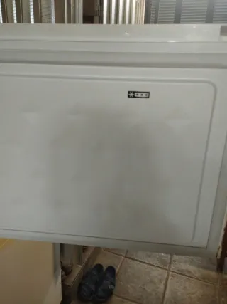 Nevera con congelador superior