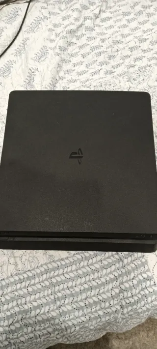 Playstation 4 Slim Sony Wifi 5 GHz y gráficos HDR