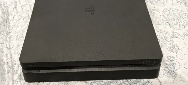 Playstation 4 Slim Sony Wifi 5 GHz y gráficos HDR