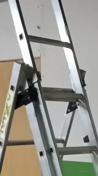 Escalera AXIAL TYP: AX150T3 - 7x3