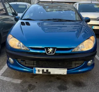 Peugeot 206 descapotable año 2002 gasolina