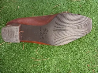 Zapatos tacón bajo marrones talla 37