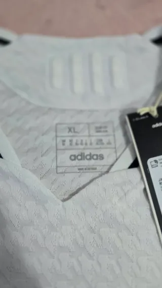 Camiseta Real Madrid Adidas Talla M