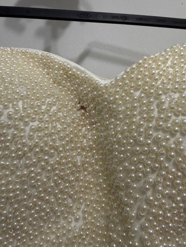 Vestido blanco perlas y tul