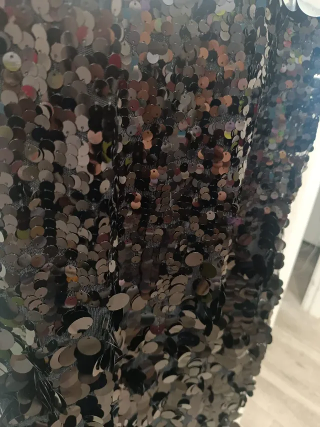 Vestido de fiesta lentejuelas negro y plata