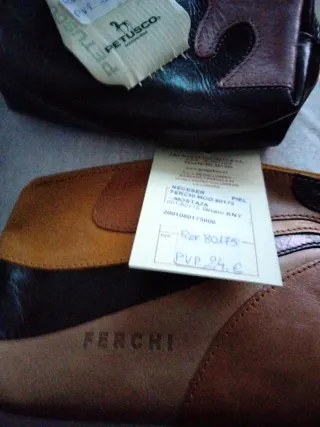 Lote de 3 monederos de piel