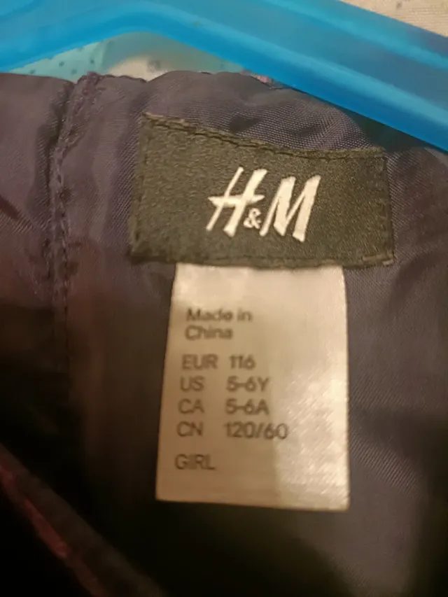 Vestido terciopelo morado H&M 5-6 años