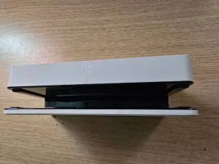 Dock Nintendo Switch OLED Edizione Pokémon