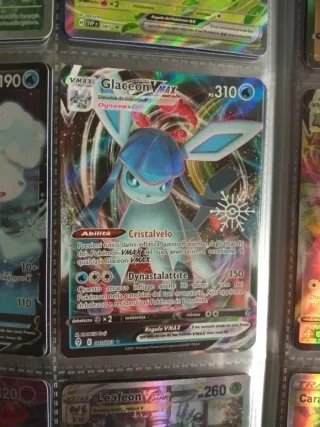 Carta Pokémon Glaceon VMAX 041/203