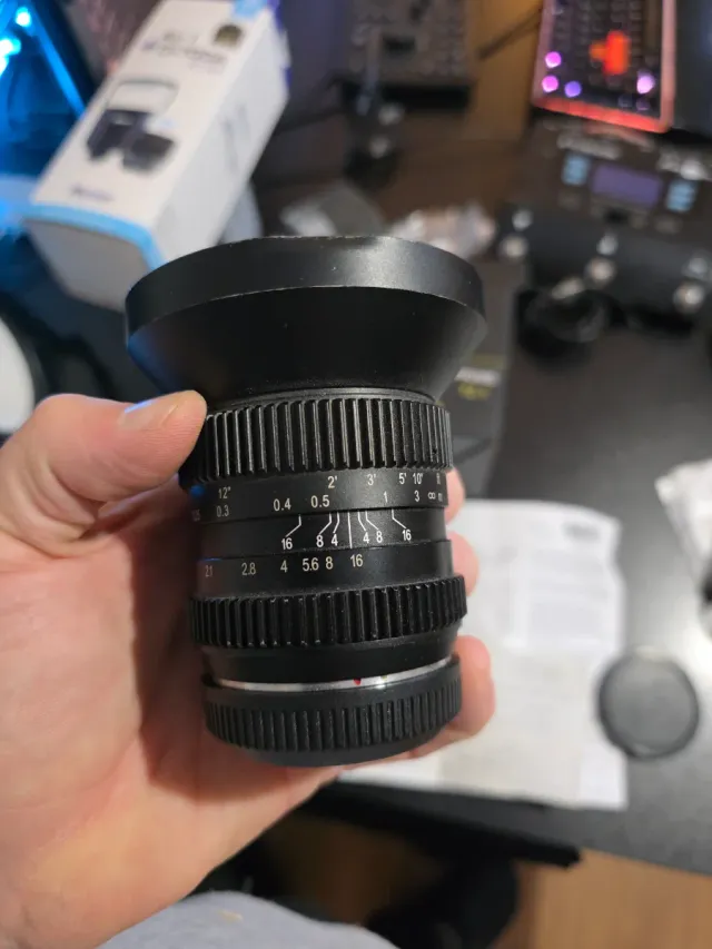 SLR Magic Hyperprime 10mm T2.1 Cine MFT