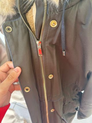 Trafaluc Chaquetón Verde Talla M con Capucha