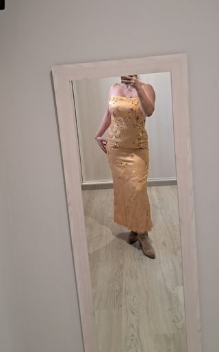 Vestido largo dorado floral