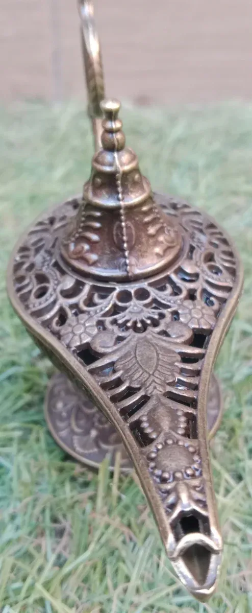 Lampada in metallo arabo