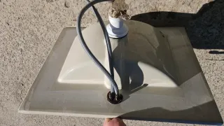 Lavabo de cerámica blanco