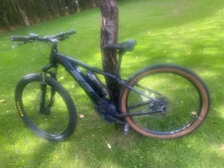 Bicicleta Eléctrica Cube