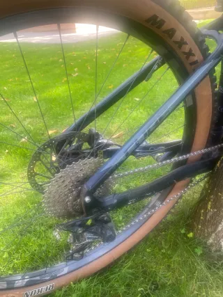 Bicicleta Eléctrica Cube