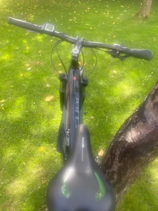 Bicicleta Eléctrica Cube