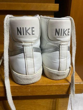 Nike Blazer Mid Zapatillas Blancas Plata