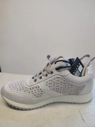 Zapatillas Mujer Plata/Blanco