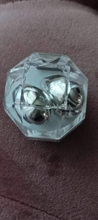 Pendientes plateados nuevos