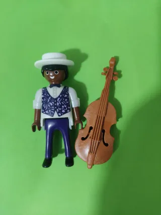 Playmobil violonchelista