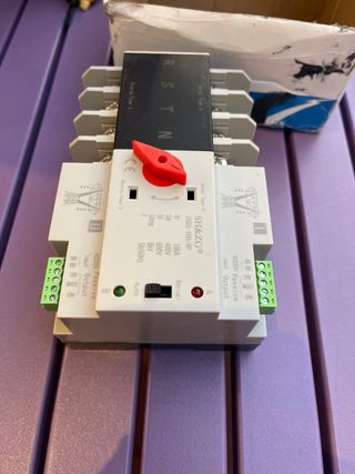 Interruptor Automático ATS 100A SH&ZG