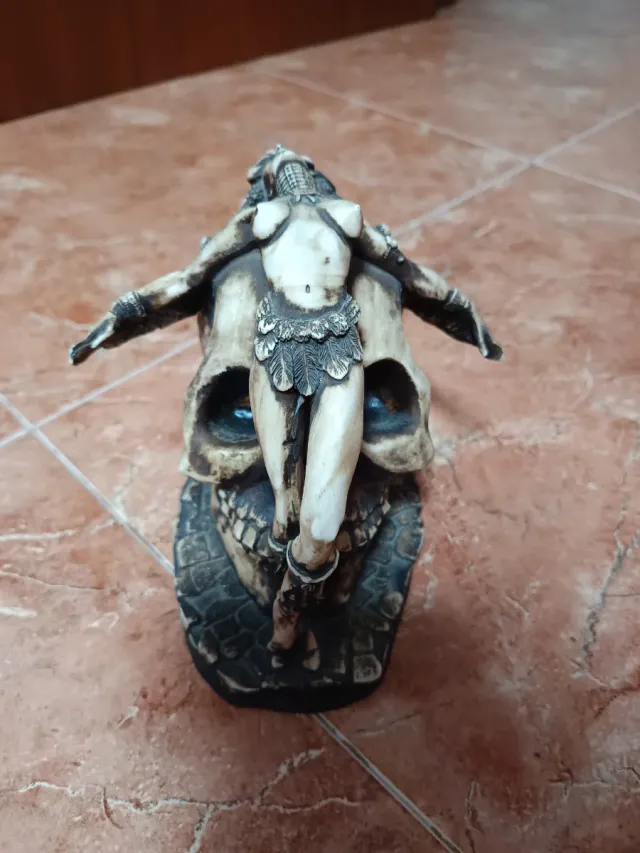 Figura Calavera con Mujer