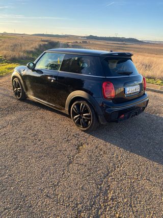 MINI JCW 2018