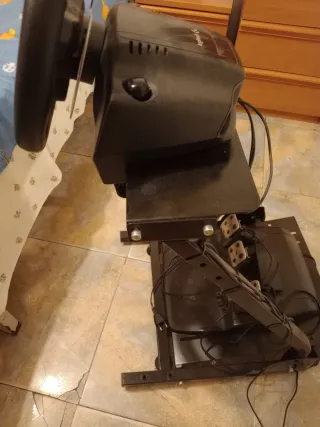 Volante Logitech PS4/PS5