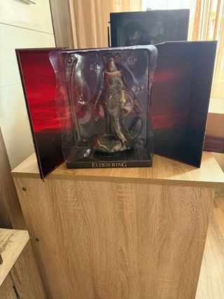 Elden Ring Edición Coleccionista Xbox (sin juego)