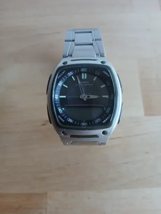 Reloj Casio Analógico Digital mod Telememo 30 worl