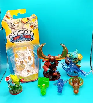 Lotto 7 Skylanders Trap Team Spotlight Luce Master