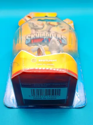 Lotto 7 Skylanders Trap Team Spotlight Luce Master