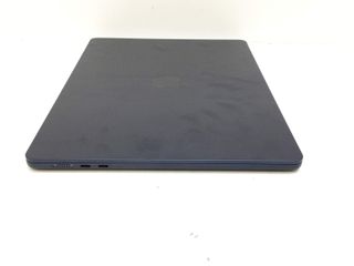 portatil apple apple macbook air m4 10-core 4.4 15 (10gpu) (2025) (a3241)