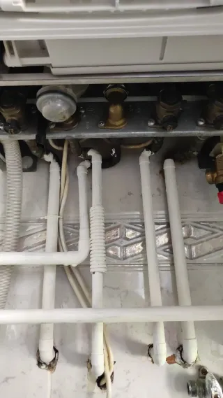 Fontaneros y Calderas y electricidad