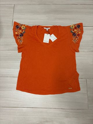 Camiseta Pedro del Hierro Naranja Bordada