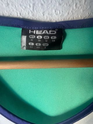 Camiseta deportiva HEAD verde y blanca