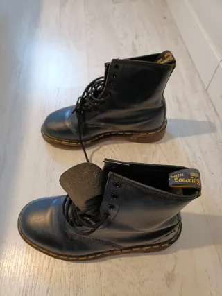 Botas Dr. Martens azul oscuro Talla 5 o 38