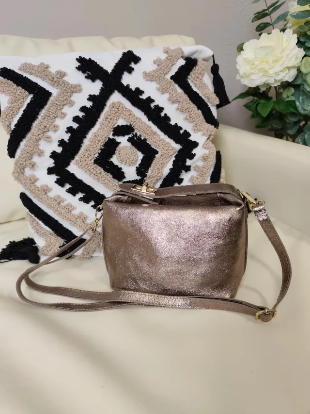 Bolso piel bronce