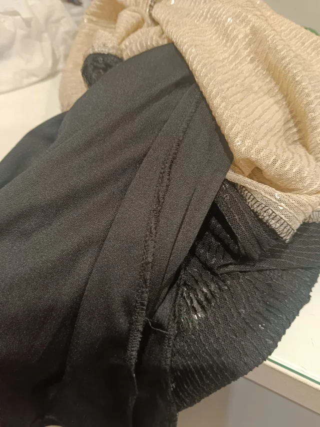 Minifalda lentejuelas Green Coast negra