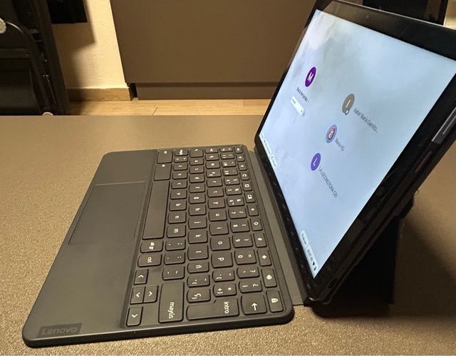 modelo Lenovo CT-X636Fp