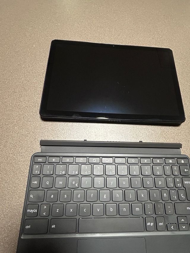 modelo Lenovo CT-X636Fp