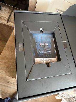 Coleccionista Resident Evil 4 PS4 (sin juego)